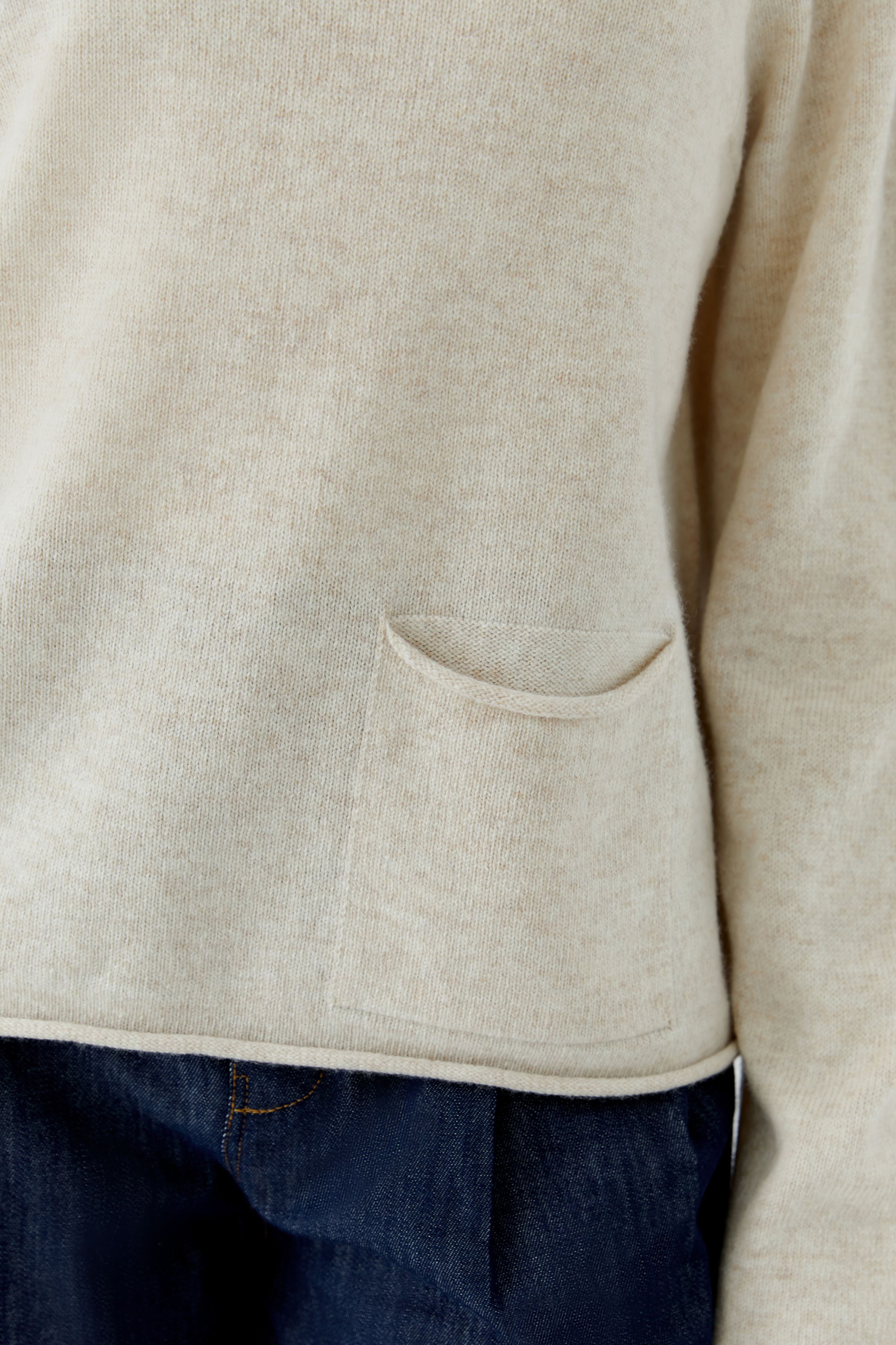 Oui cream seamless knit jumper with small front patch pocket – detail view