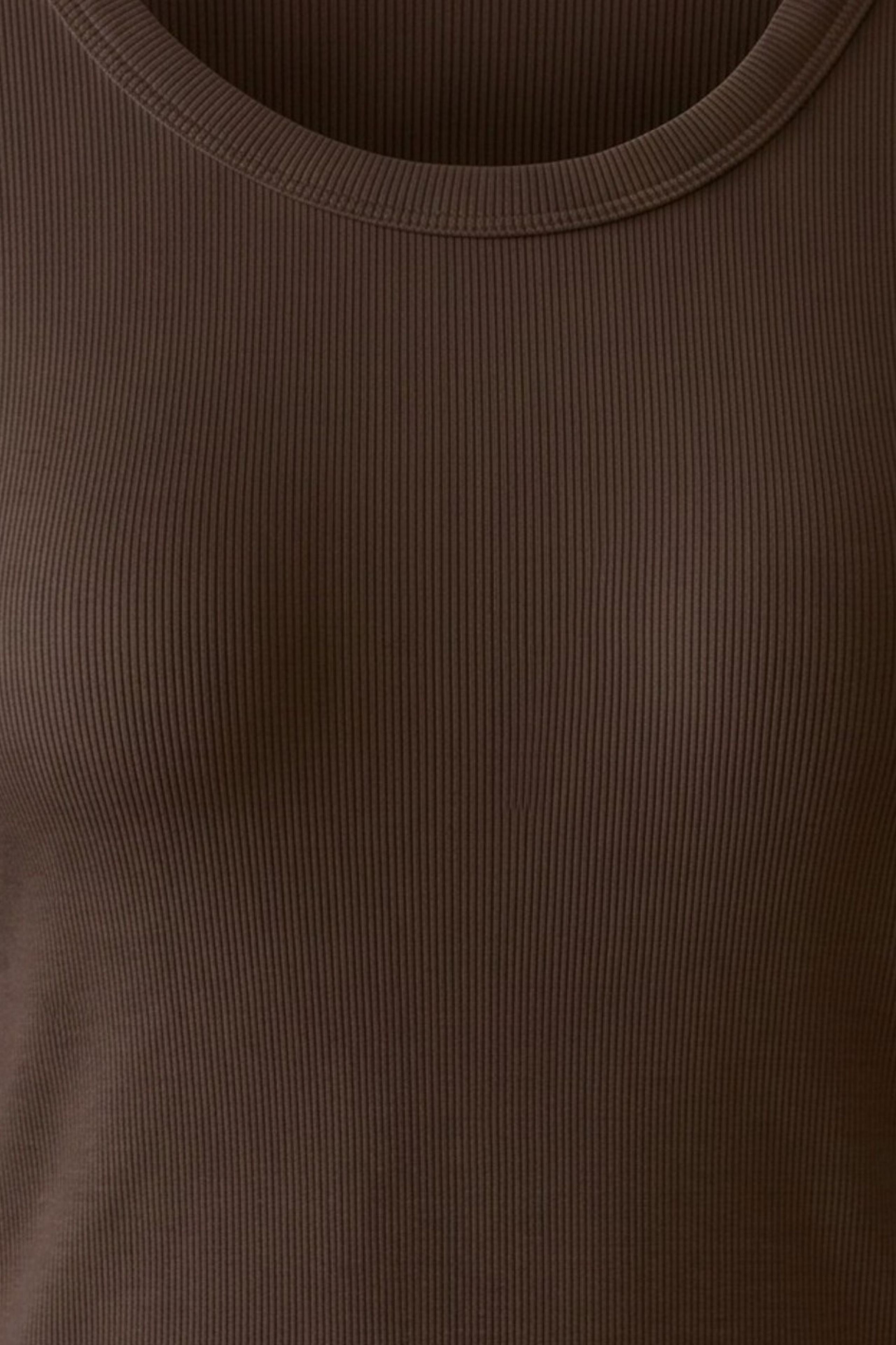 Oui brown ribbed layering top – fine cotton modal fabric detail
