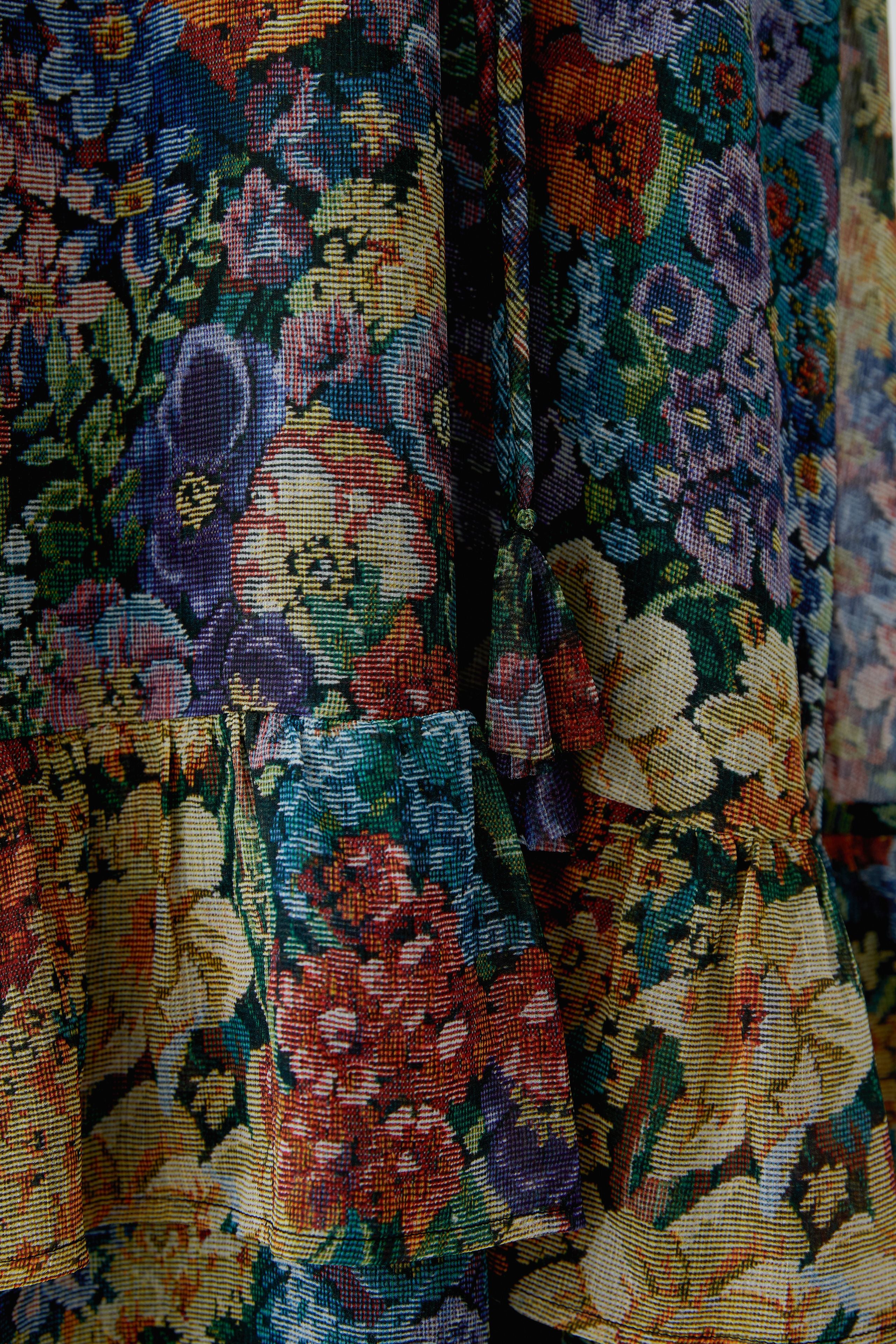 Oui multicolour Gobelin maxi dress – floral print and pocket detail