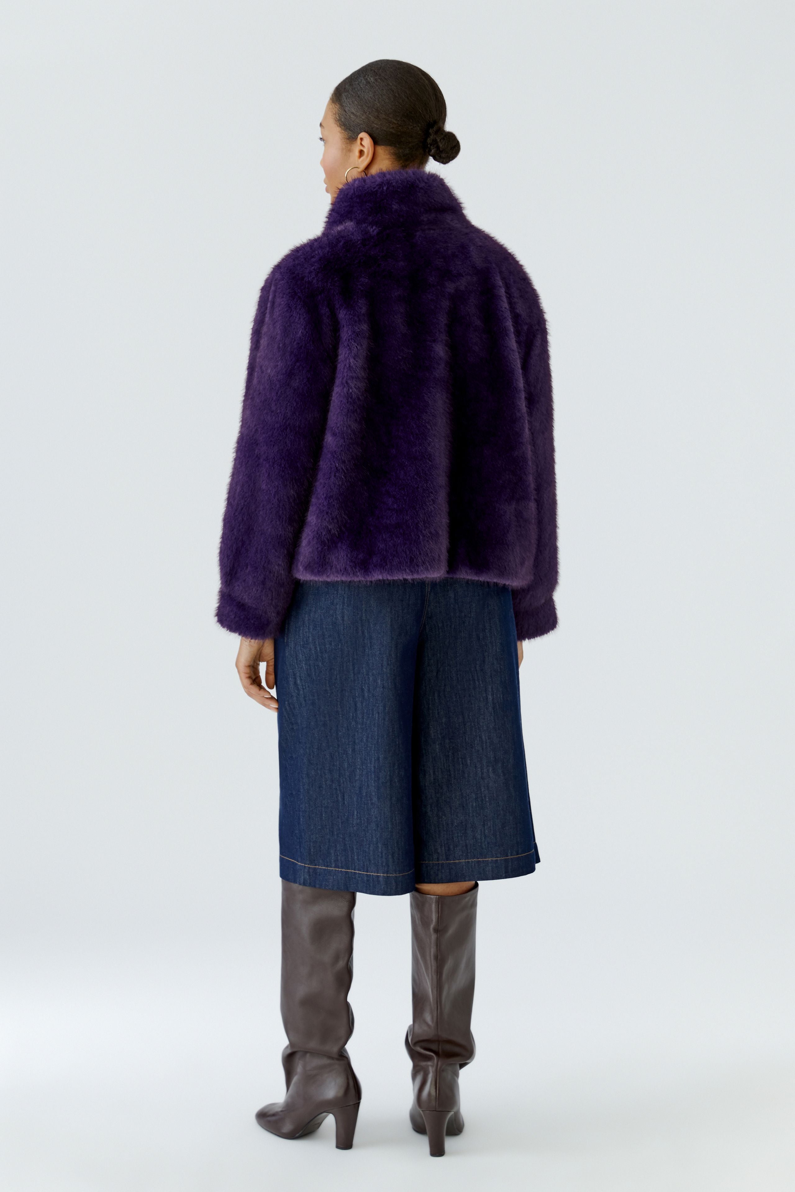 Oui Mysterioso purple faux fur jacket back view on model