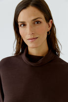 Oui Chocolate Torte brown jumper with loose high neck – close-up