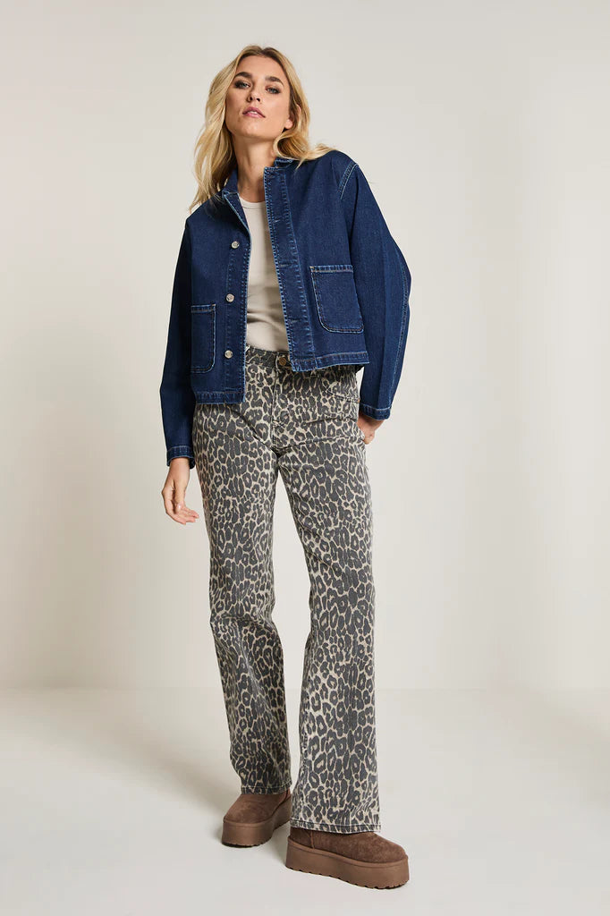 Para Mi Rosie women’s cropped denim jacket in dark blue