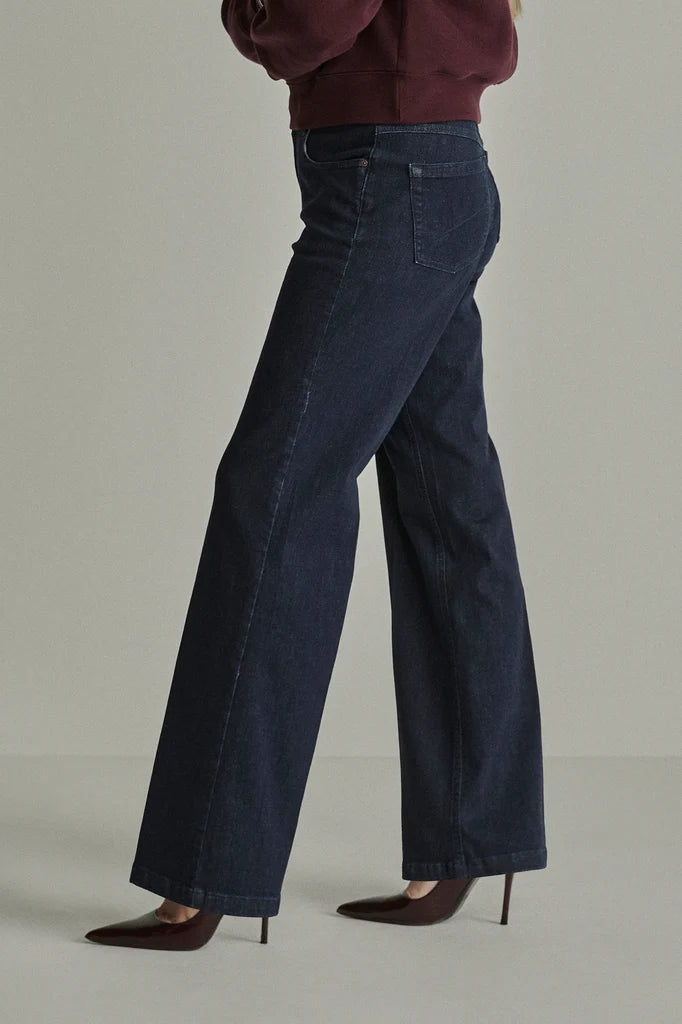 Para Mi Eve Pure Indigo stretch wide leg jeans styled with burgundy top