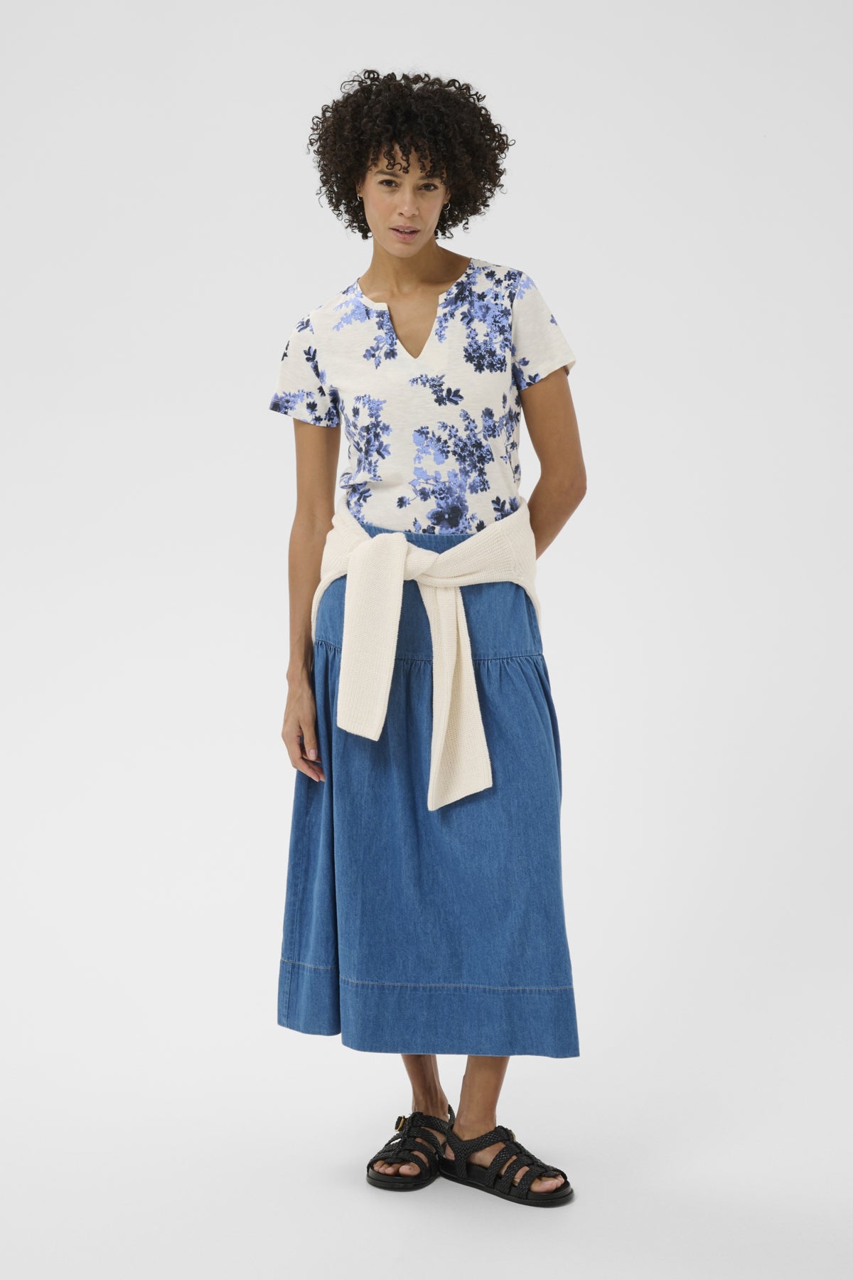 Part Two Gesinas floral short sleeve top styled with skirt