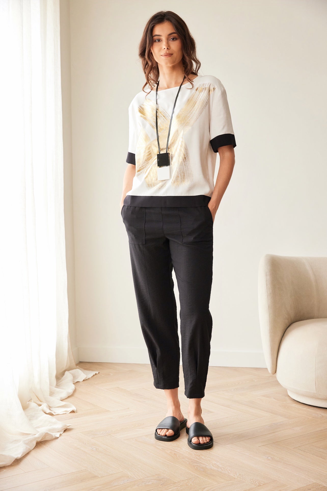 Peruzzi Metallic Brush Stroke Print Top relaxed fit front view with contrast cuff detail