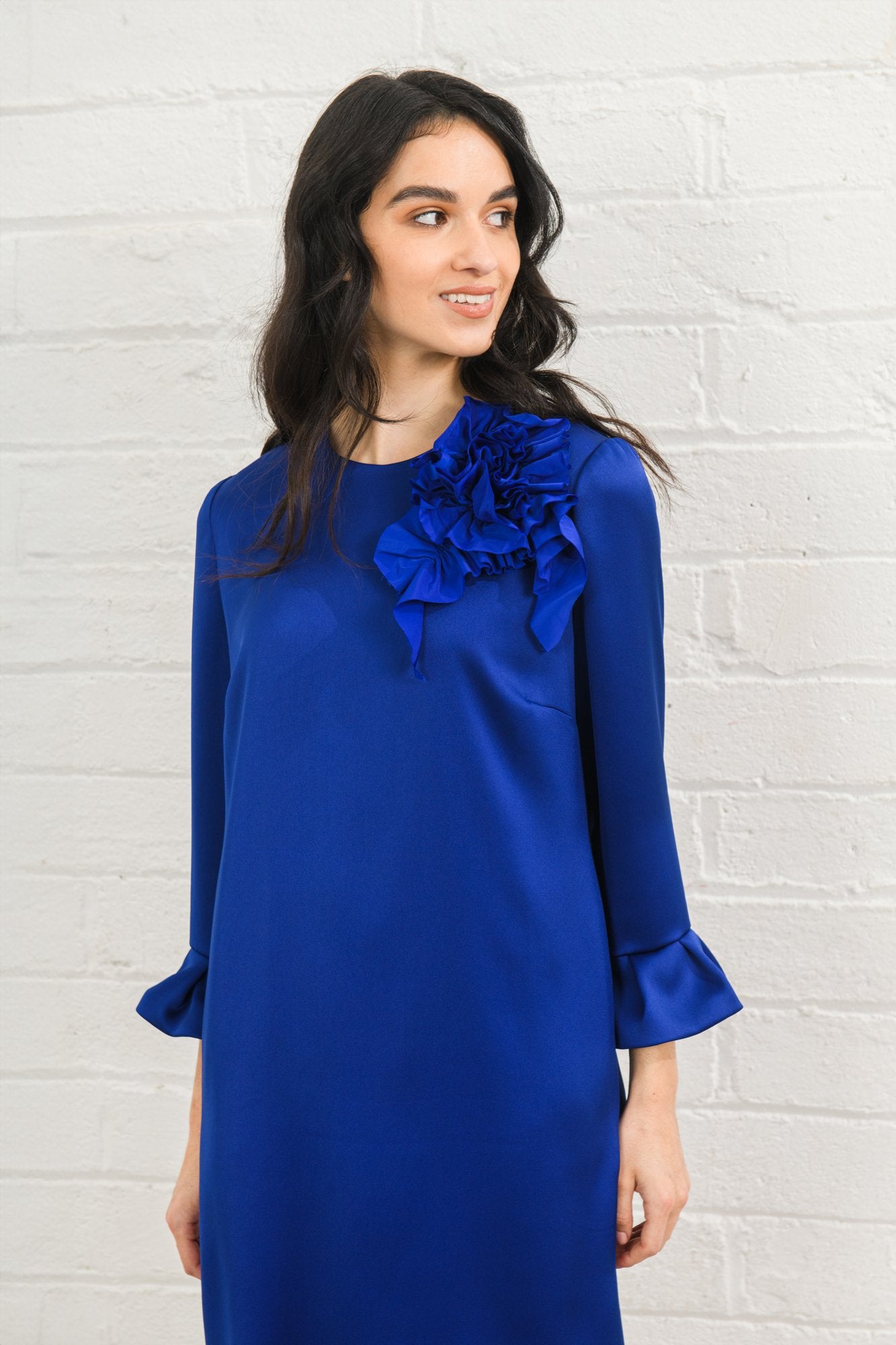 Sisters Ellie Blue Silky Knee Length Shift Dress With Corsage Detail