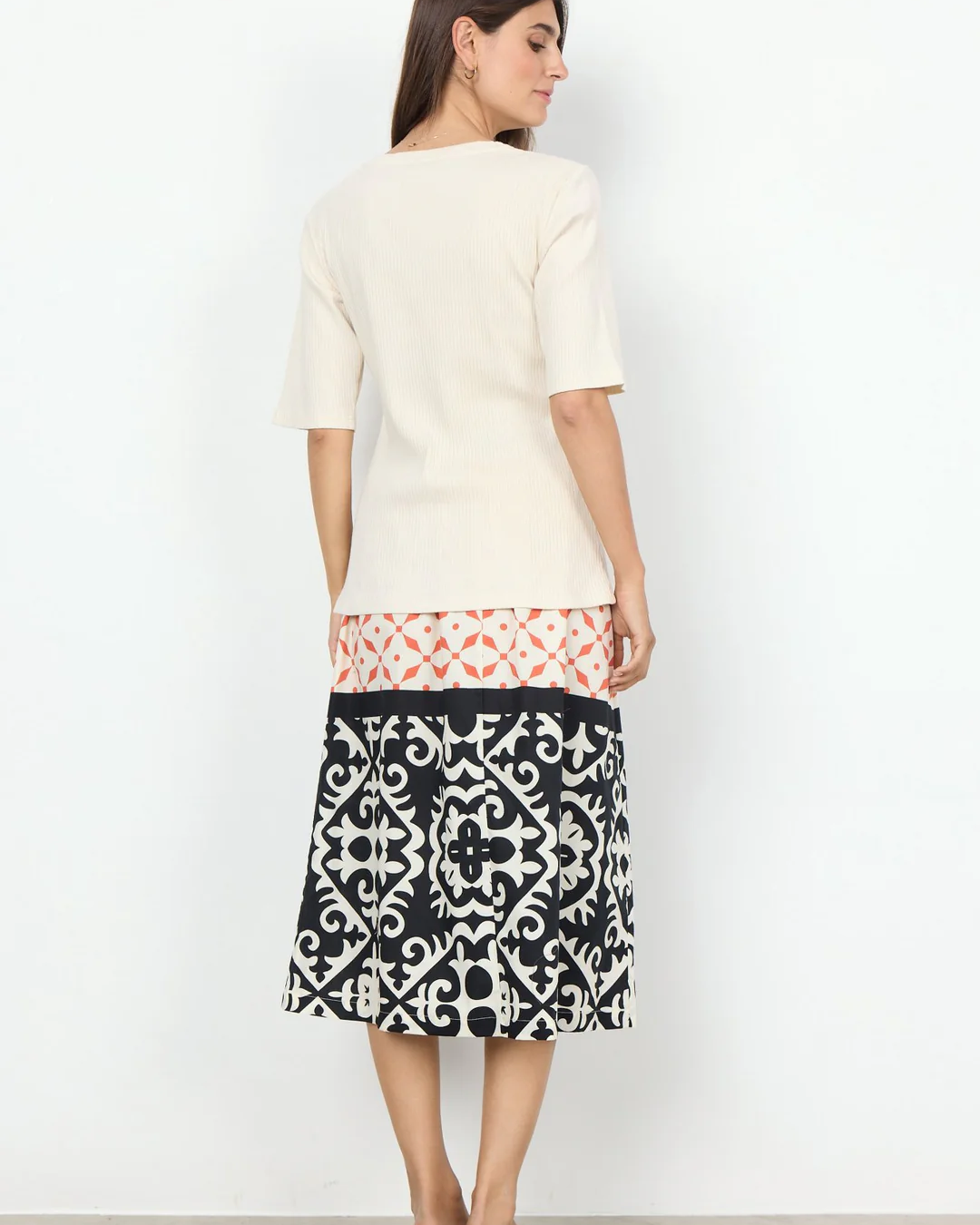 Soyaconcept Dinna Coral Tile Print Cotton Midi Skirt From The Back