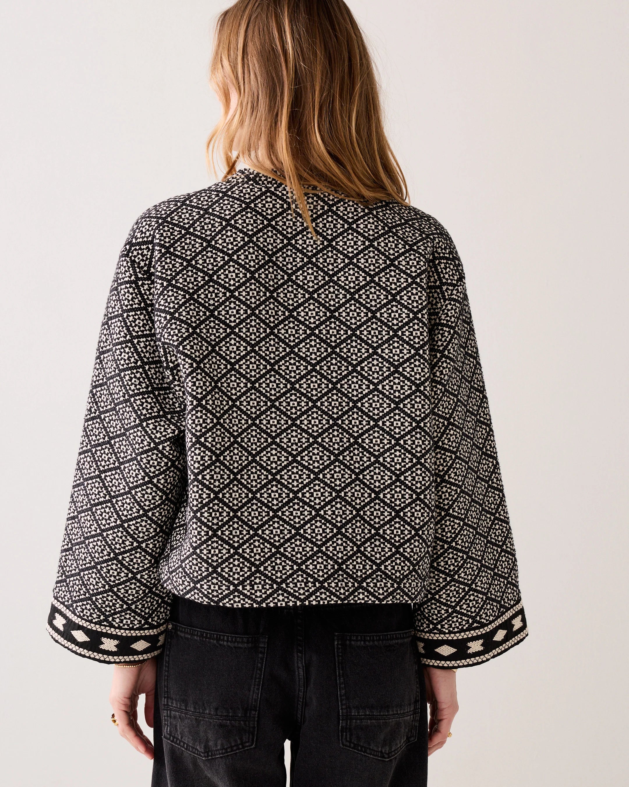 Summum jacquard kimono jacket back view cropped fit