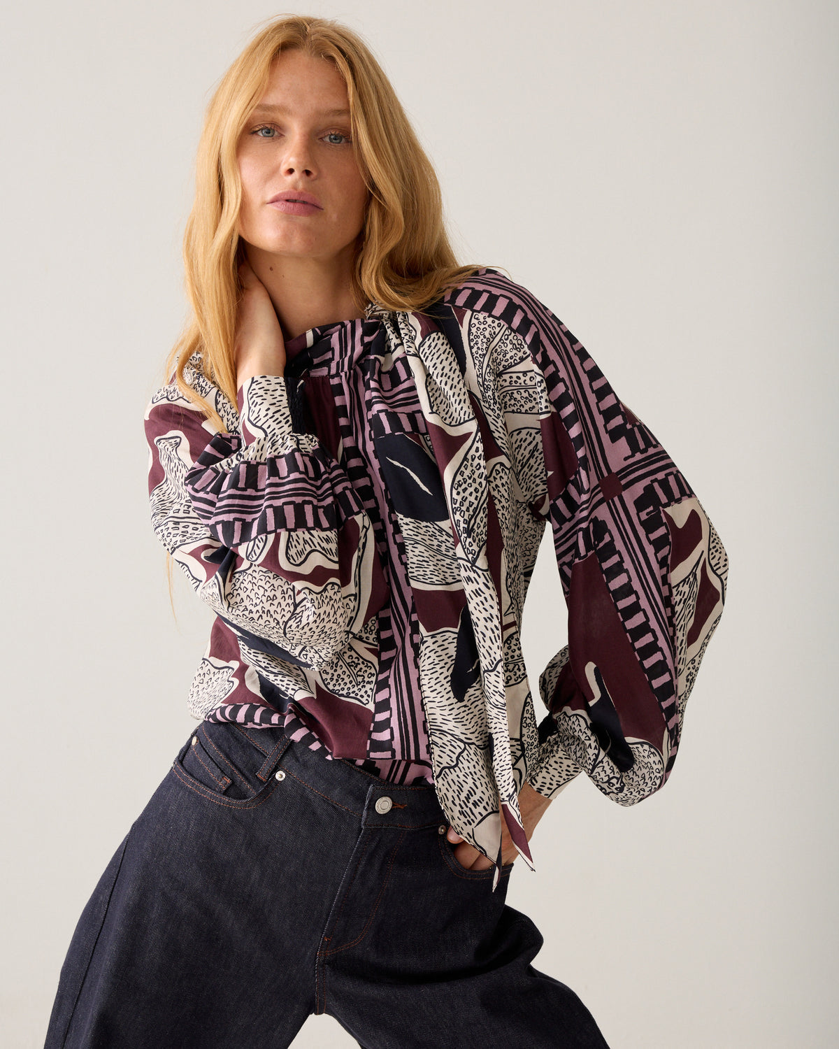 Summum floral print blouse with puff sleeves side view