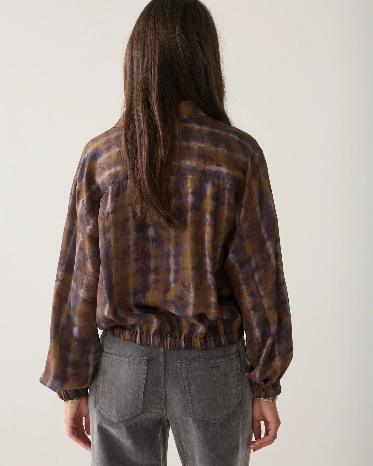 Summum Misty Flower printed blouse showing cropped back and gathered hem – rear view