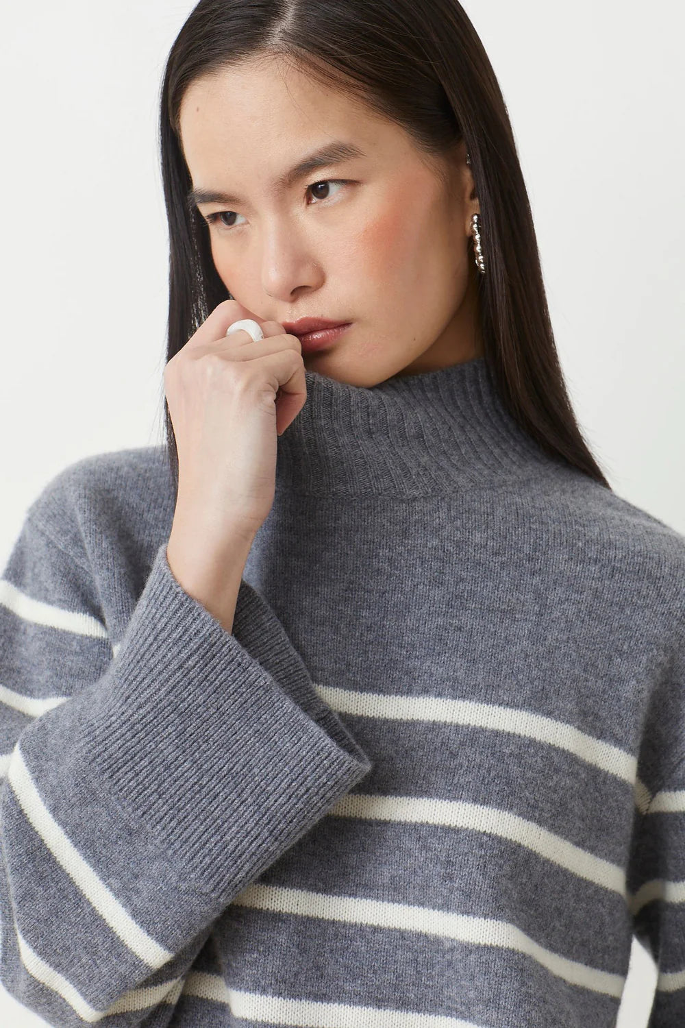 SUNCOO Stripe knit with relaxed fit and ribbed neck detail