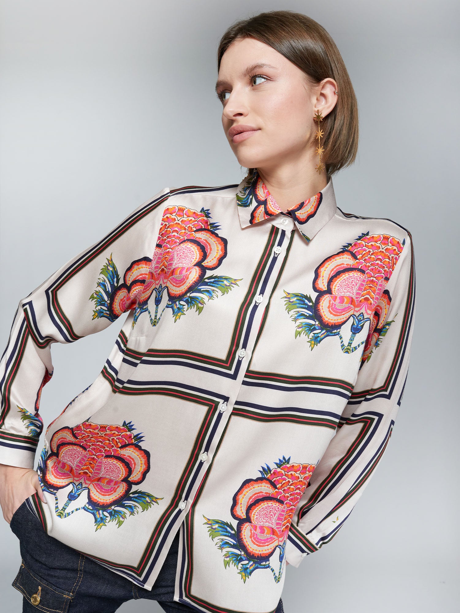 Vilagallo Flowers In The Window Silky Blouse