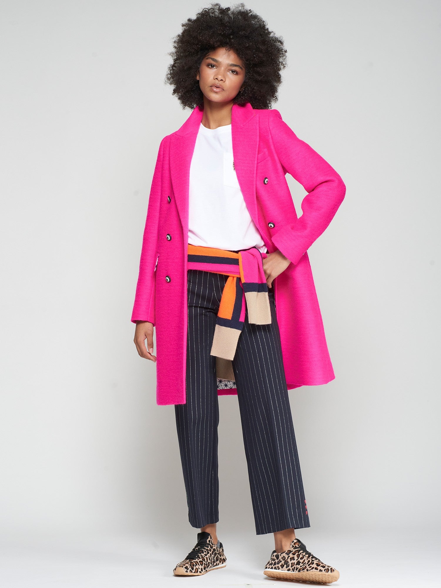 Vilagallo long fuchsia wool blend coat with double-breasted front.