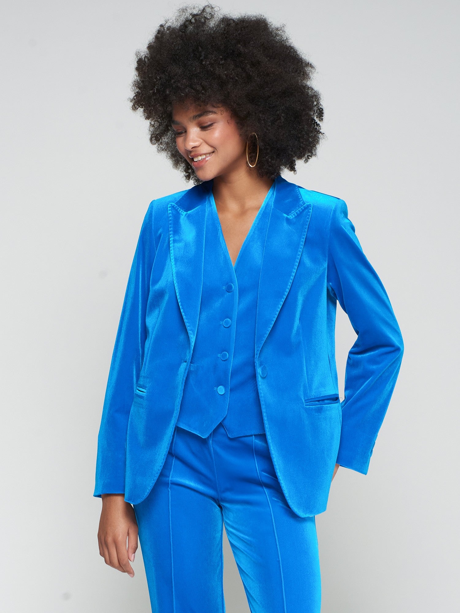 Vilagallo Heather blue velvet blazer styled with matching trousers and waistcoat