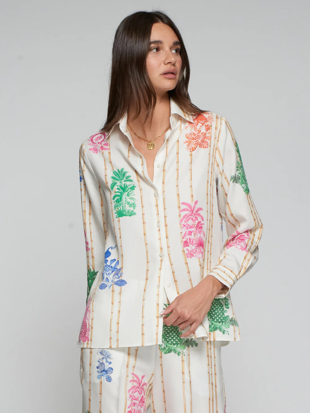 Vilagallo bamboo palm print cream shirt front view