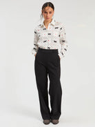 Vilagallo black tailored trousers styled with printed shirt