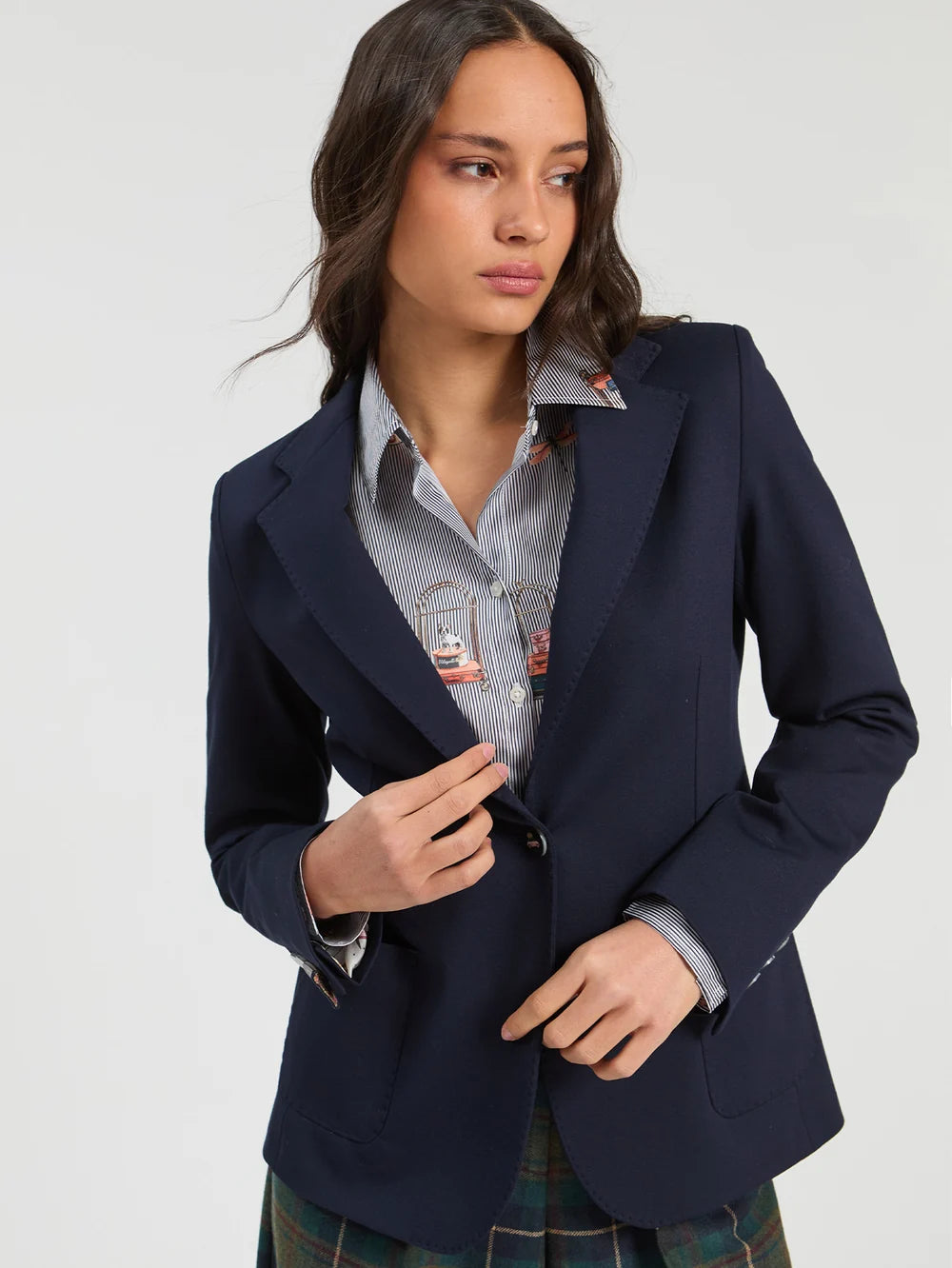 Vilagallo navy tailored classic fit blazer front view