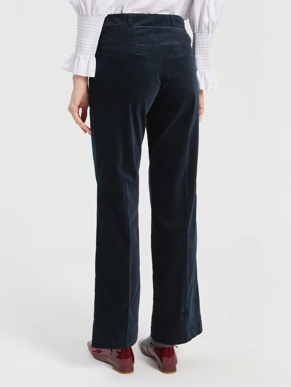 Vilagallo navy velvet women’s trousers back view