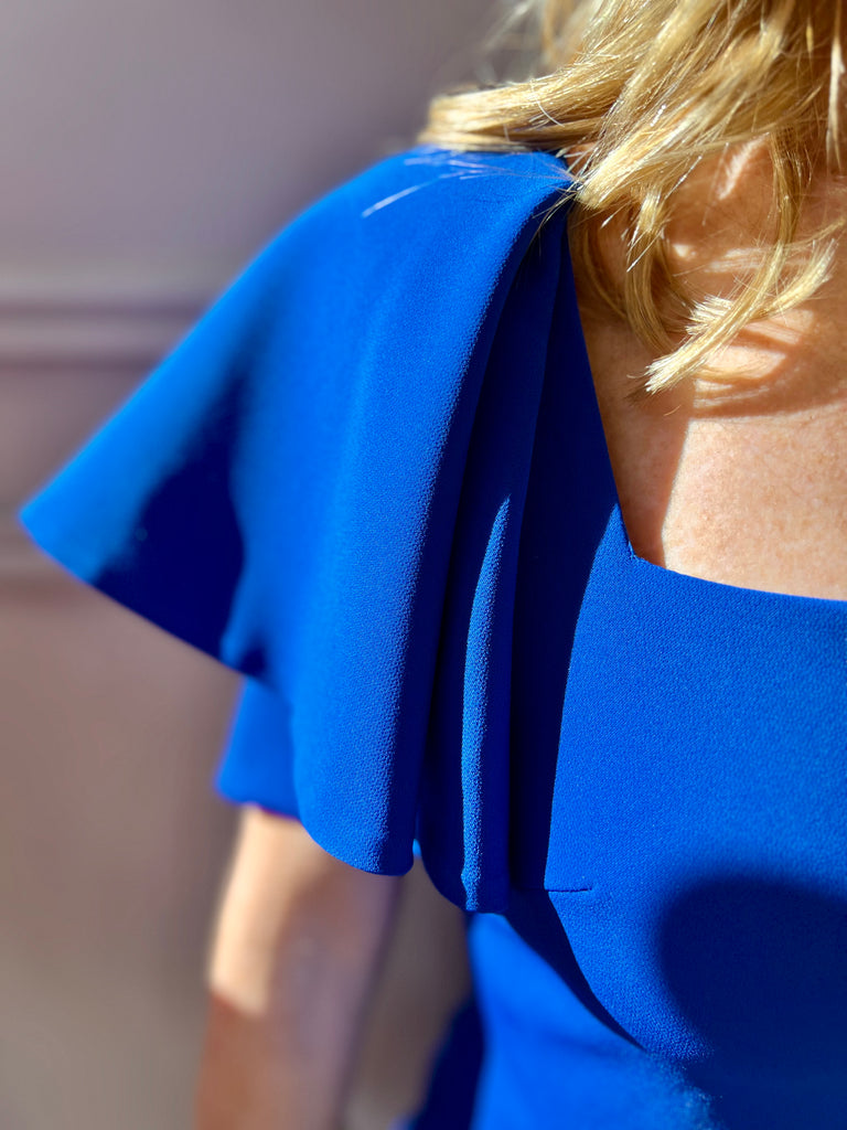 Carla Ruiz Pencil Dress With Short Cape Sleeve - Blue