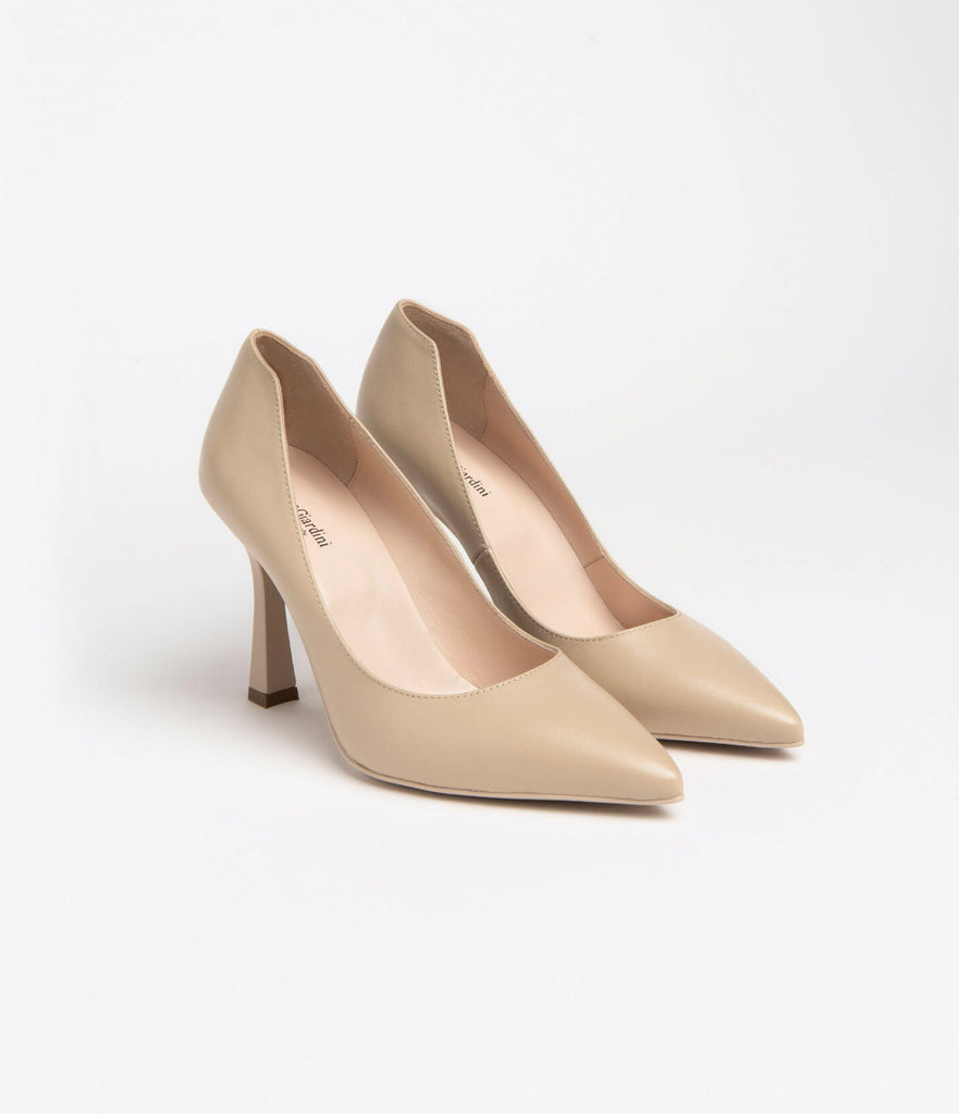 Nero Giardini Leather Stiletto Heel Shoes In Linen