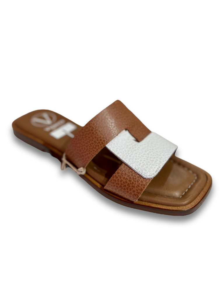 Viguera Two-Tone Leather Open Toe Sliders - Brown & White